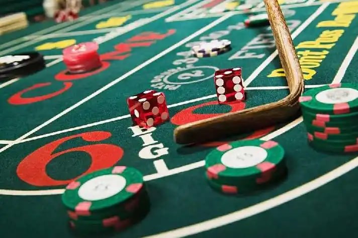 Kartu fitur rsnvip5 untuk navigasi hiburan